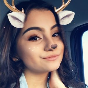 Meet your Posher, Lea